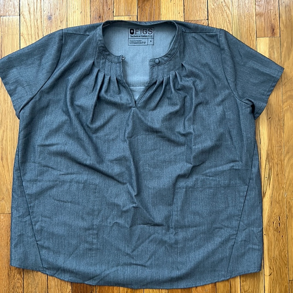 Figs Maternity Scrubs